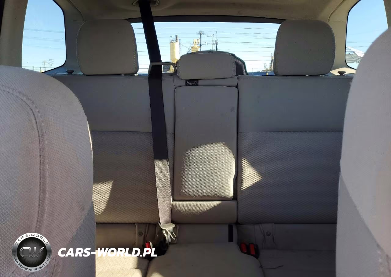 2016 Subaru Forester 2.5I Premium VIN:JF2SJADC0GH525928 - 10