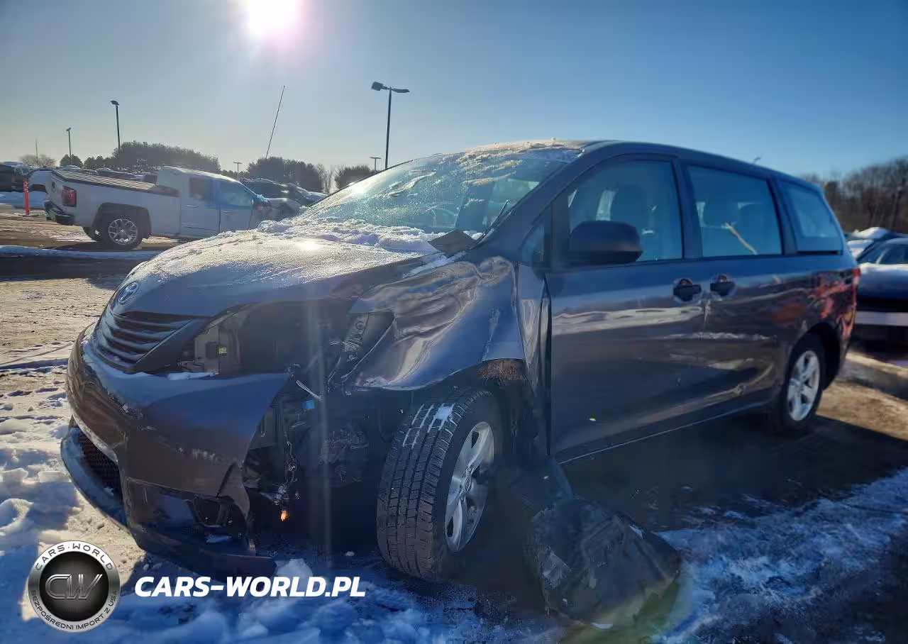 2011 Toyota Sienna Base 7-Passenger