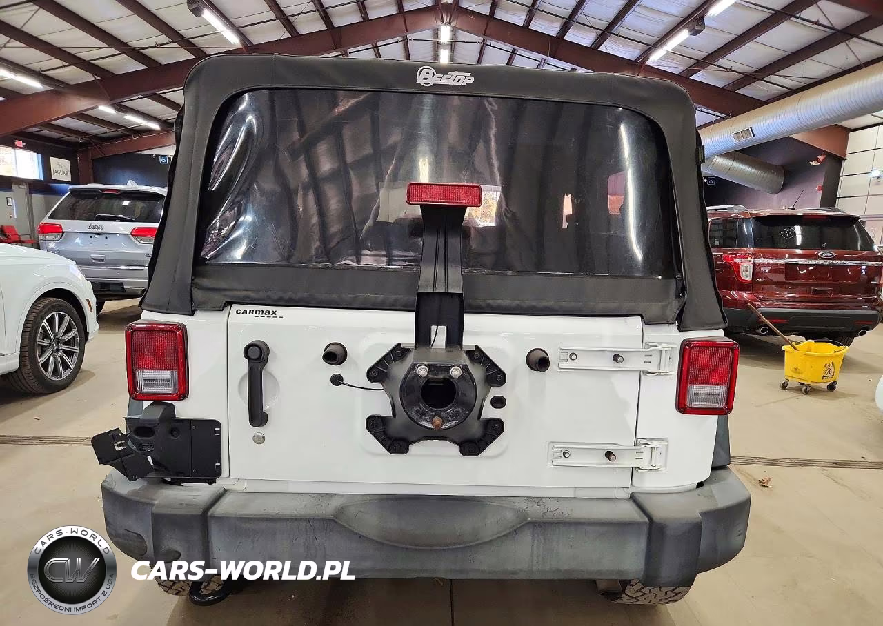 2016 Jeep Wrangler Sport VIN:1C4AJWAG4GL187445 - 6