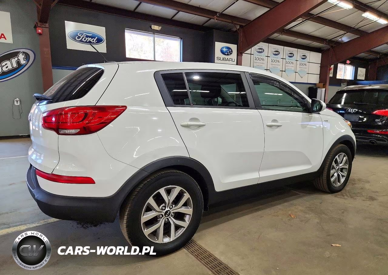 2016 Kia Sportage Lx VIN:KNDPBCAC6G7880187 - 3
