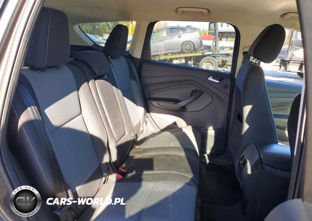 2017 Ford Escape Se VIN:1FMCU9GD2HUD00248 - 11