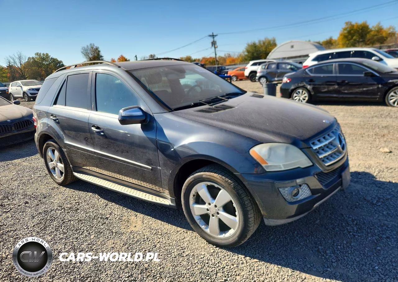 2010 Mercedes-Benz Ml 350 4Matic VIN:4JGBB8GB5AA611156 - 4