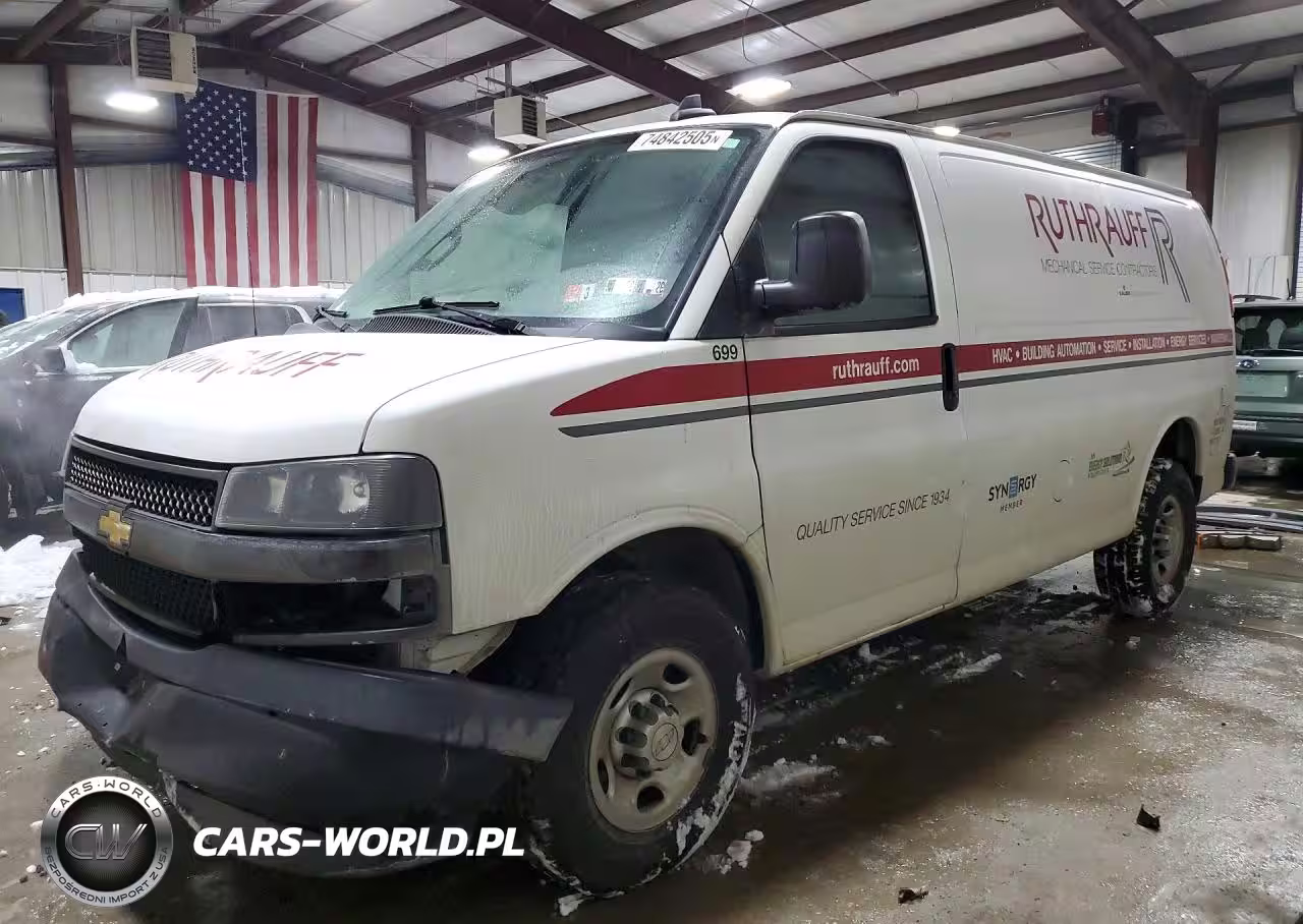 2019 Chevrolet Express G2500 Utility - Service Van