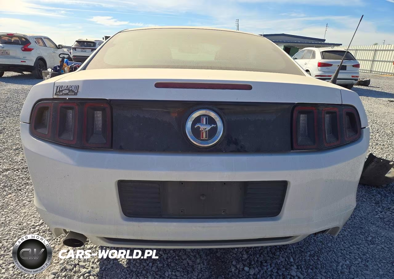 2014 Ford Mustang VIN:1ZVBP8AM7E5274758 - 6