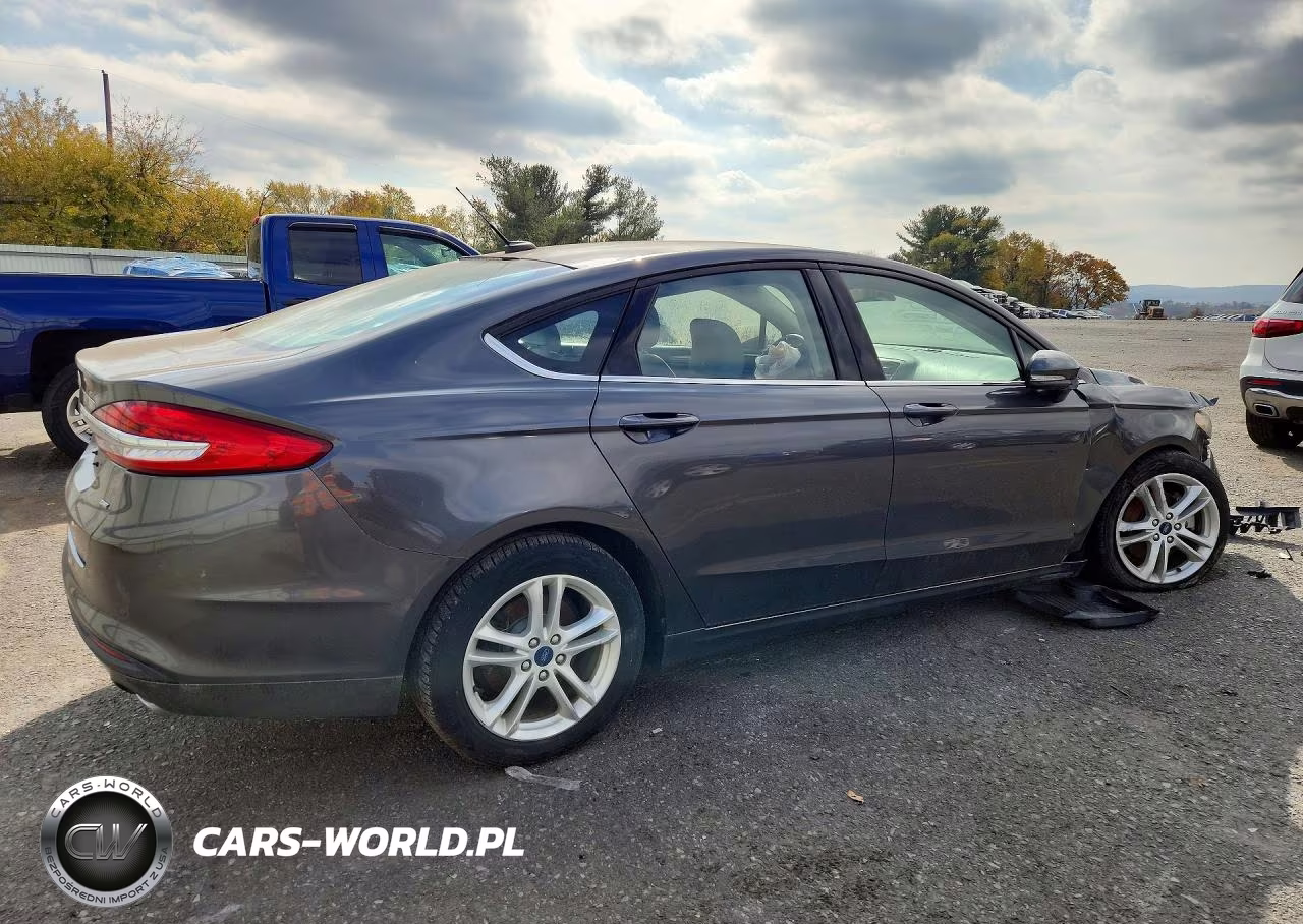 2018 Ford Fusion Se VIN:3FA6P0H7XJR277897 - 3