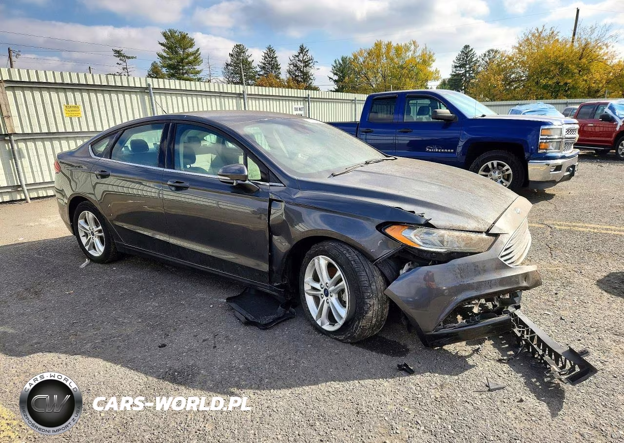 2018 Ford Fusion Se VIN:3FA6P0H7XJR277897 - 4