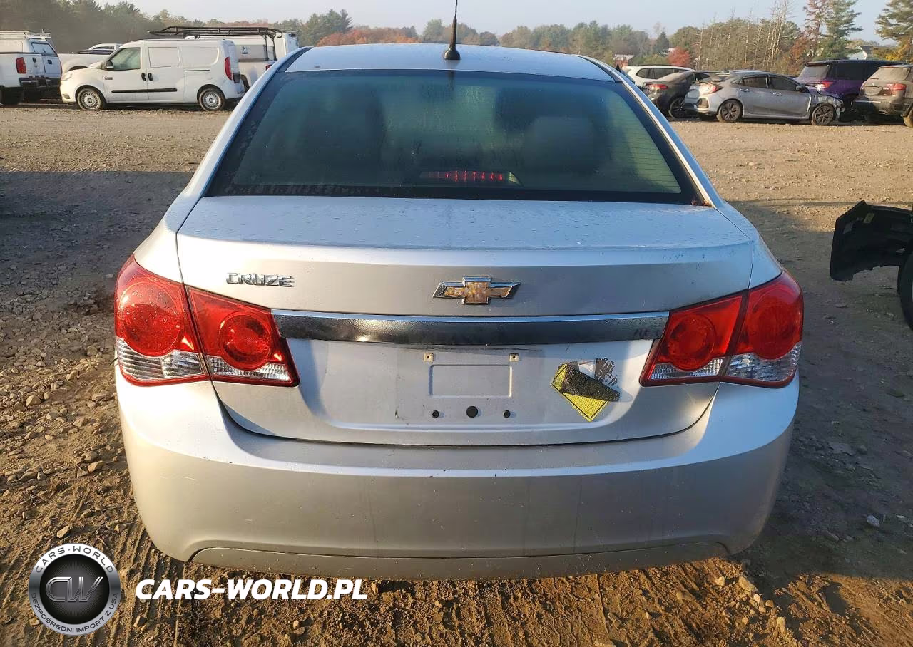 2011 Chevrolet Cruze Ls VIN:1G1PC5SH9B7308695 - 6