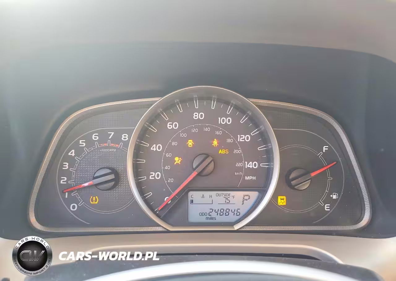 2015 Toyota Rav4 Xle VIN:JTMWFREV1FJ034498 - 9