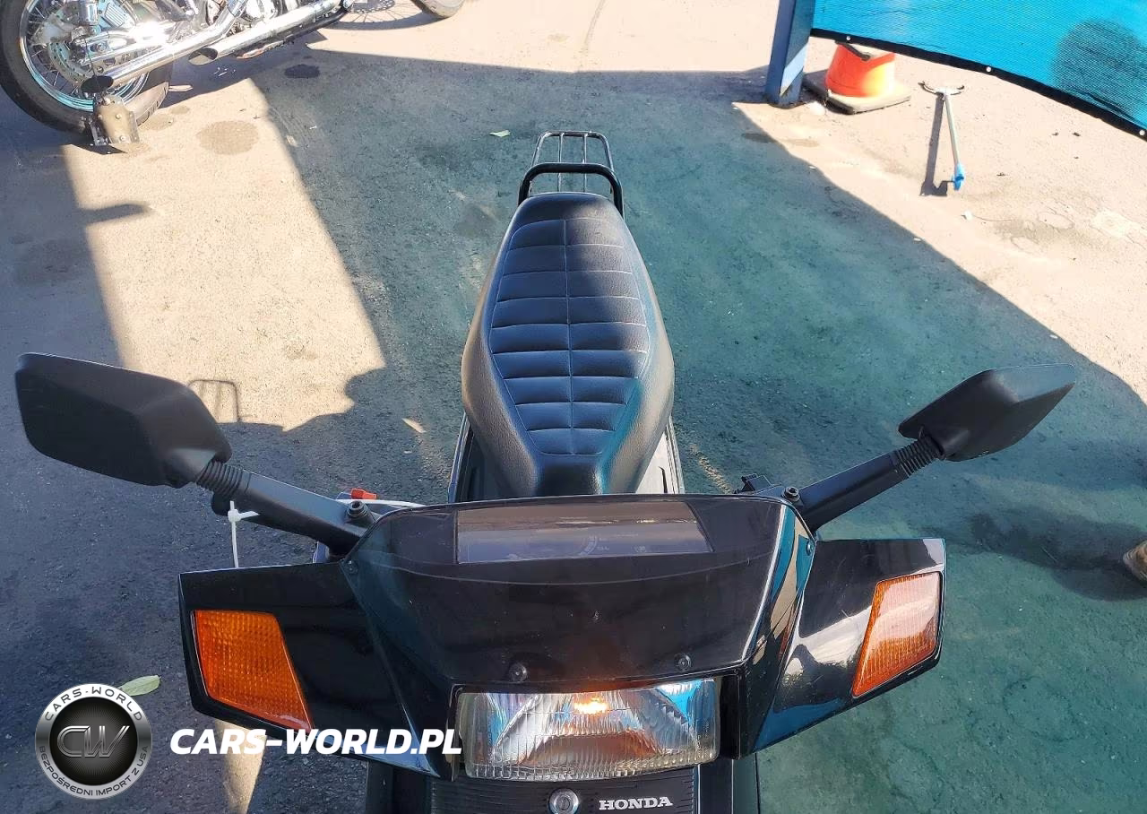 2004 Honda Ch80 VIN:3H1HF03174D900401 - 4