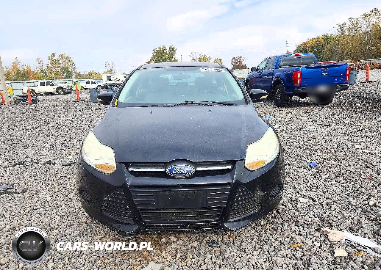 2014 Ford Focus Se VIN:1FADP3K23EL302696 - 5