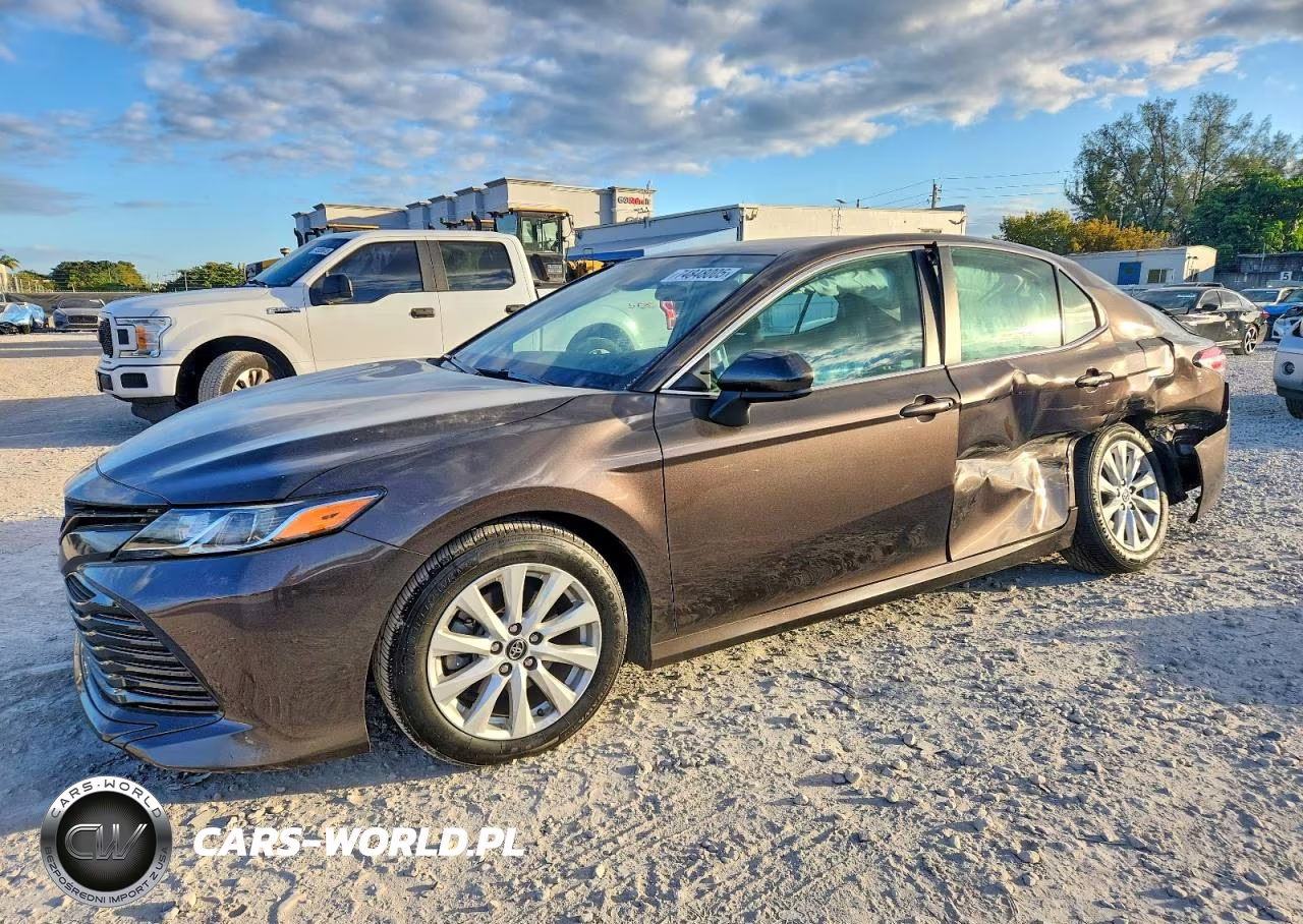 2020 Toyota Camry Le