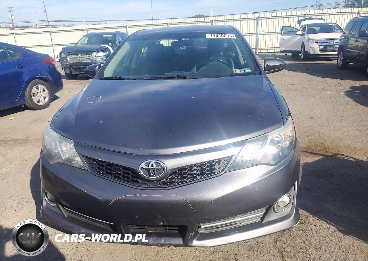 2014 Toyota Camry Se VIN:4T1BF1FK5EU406695 - 5