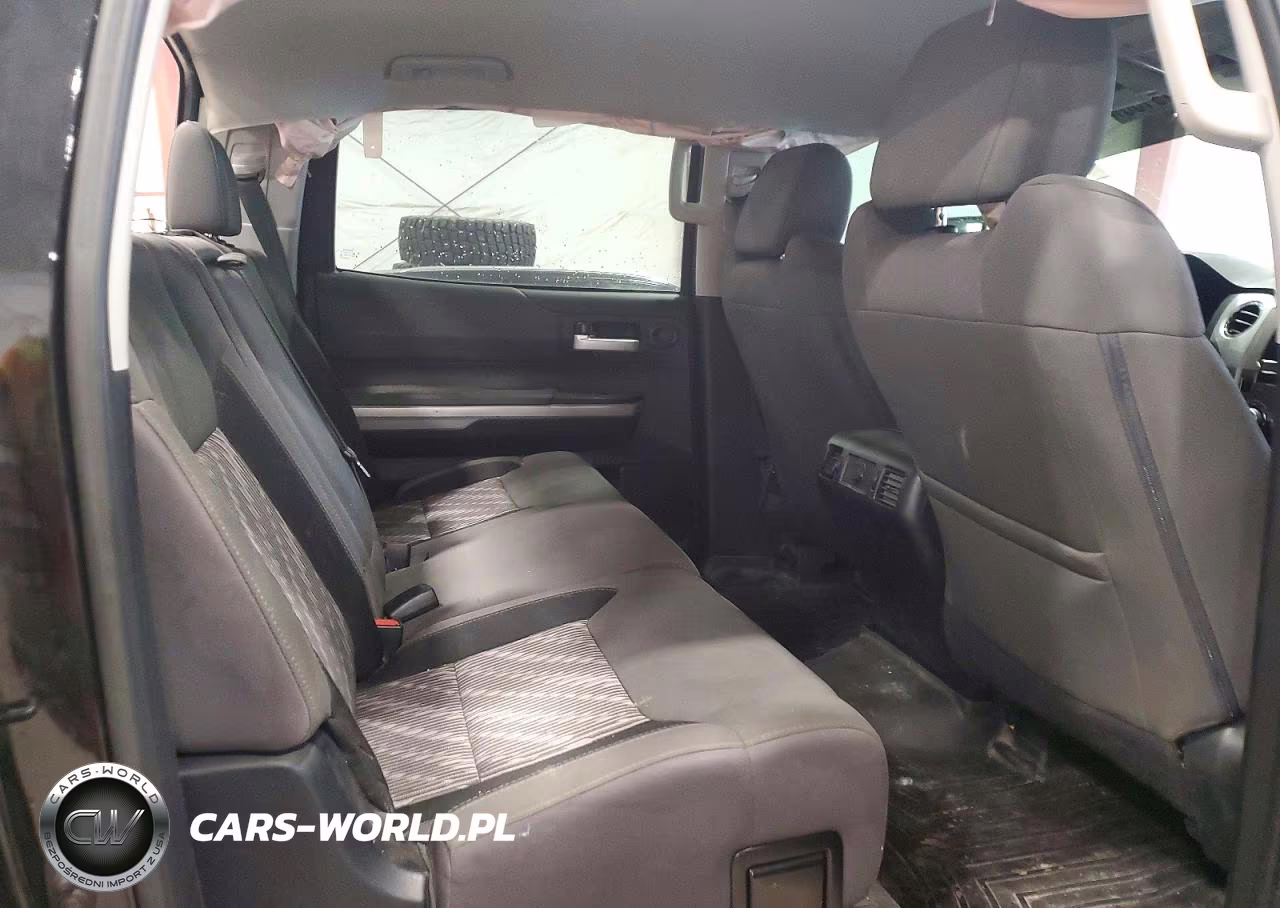 2018 Toyota Tundra Crewmax Sr5 VIN:5TFDY5F15JX697584 - 10