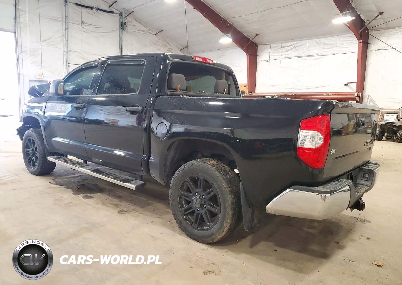2018 Toyota Tundra Crewmax Sr5 VIN:5TFDY5F15JX697584 - 2