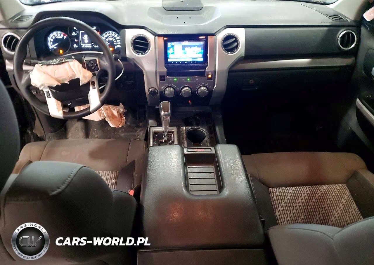 2018 Toyota Tundra Crewmax Sr5 VIN:5TFDY5F15JX697584 - 8