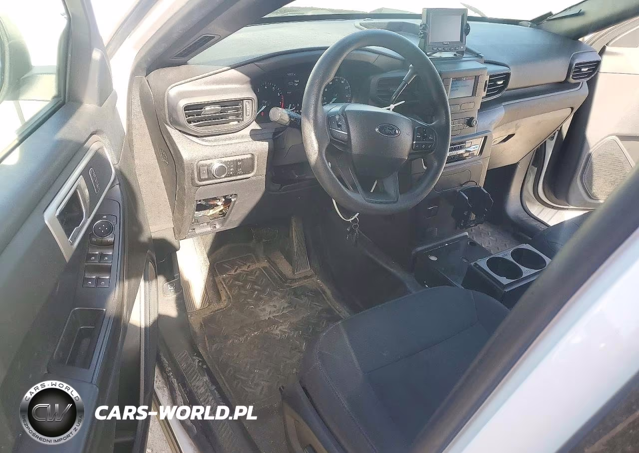 2023 Ford Explorer Police Interceptor VIN:1FM5K8AW3PNA01525 - 8