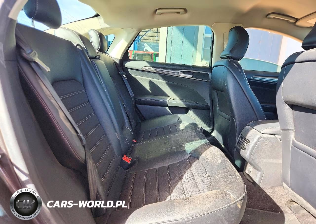 2017 Ford Fusion Se VIN:3FA6P0H76HR343579 - 10