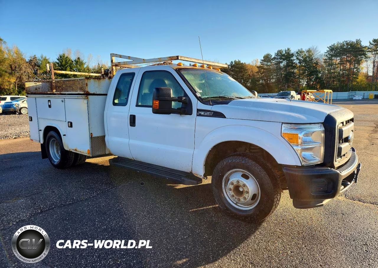 2015 Ford F350 Super Duty VIN:1FD8X3C68FEC65868 - 4