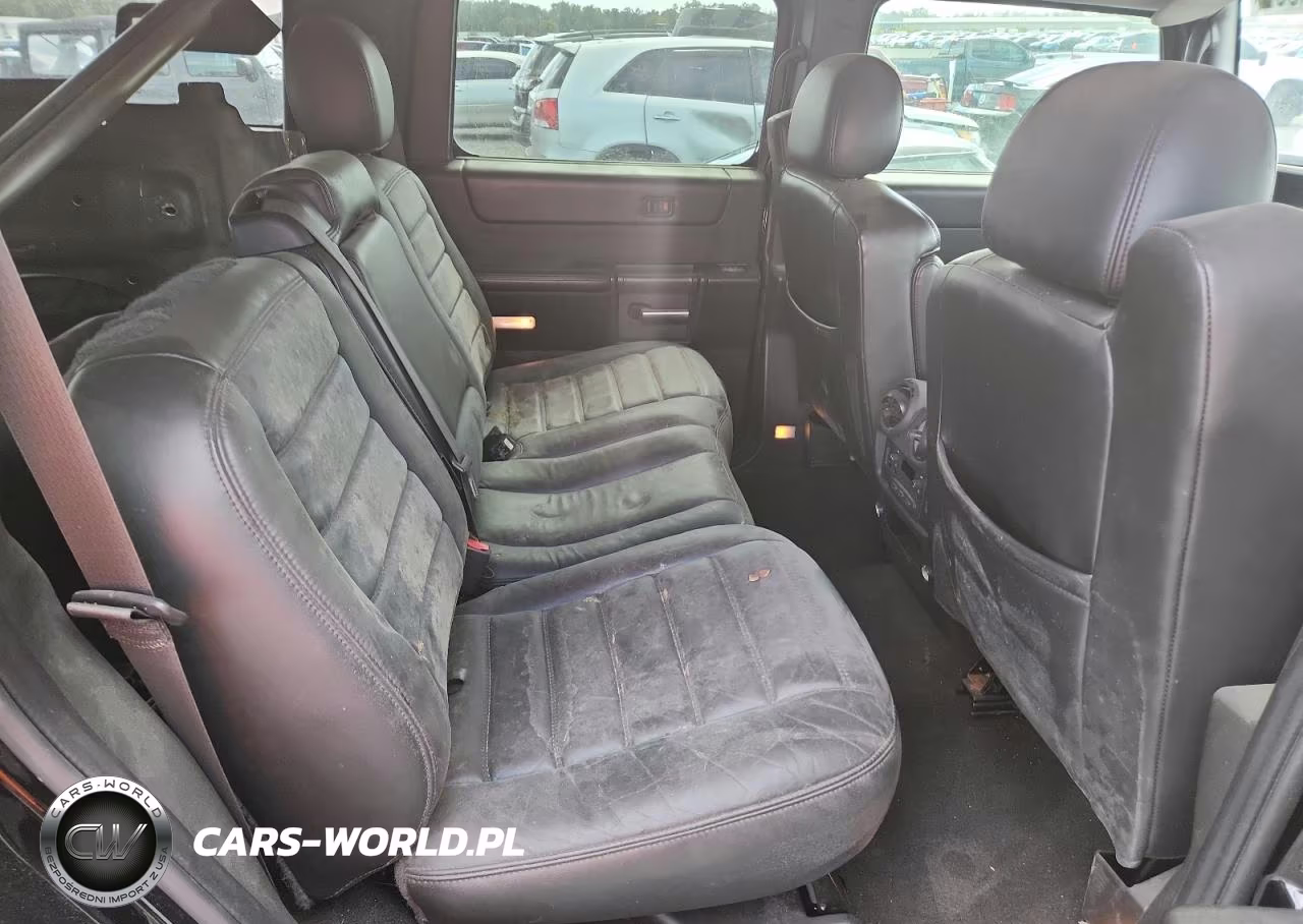 2007 Hummer H2 VIN:5GRGN23U97H111215 - 11