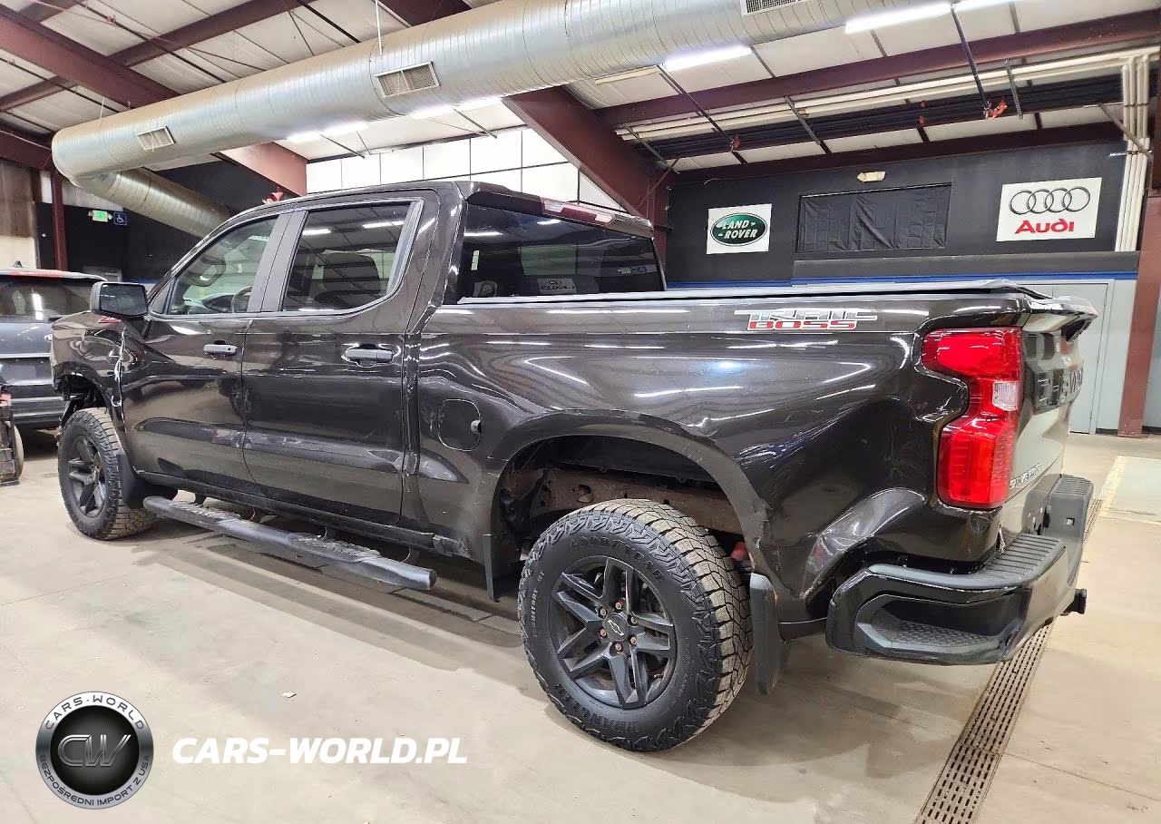 2019 Chevrolet Silverado K1500 Trail Boss Custom VIN:1GCPYCEF6KZ409141 - 2