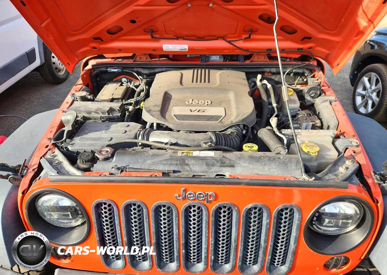 2015 Jeep Wrangler Unlimited Sport VIN:1C4BJWDG5FL631902 - 11
