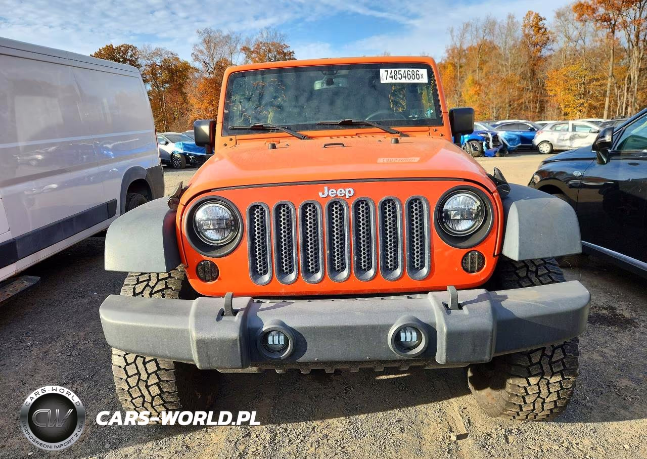 2015 Jeep Wrangler Unlimited Sport VIN:1C4BJWDG5FL631902 - 5