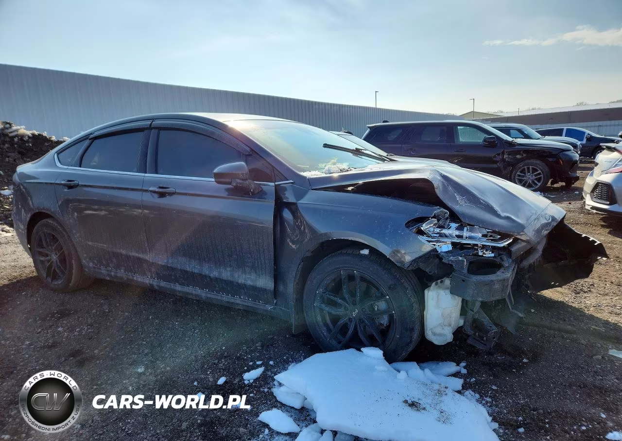 2019 Ford Fusion Se VIN:3FA6P0LU9KR101292 - 4