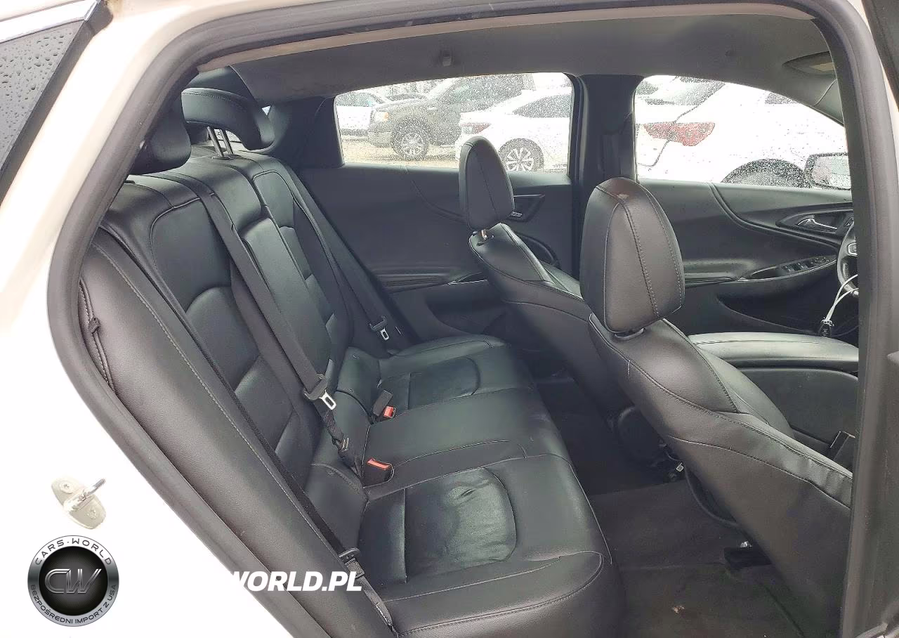 2016 Chevrolet Malibu Lt VIN:1G1ZE5ST9GF325999 - 11