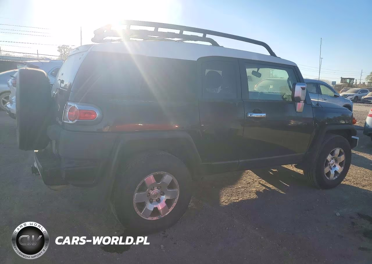 2007 Toyota Fj Cruiser Base VIN:JTEBU11F270082244 - 3