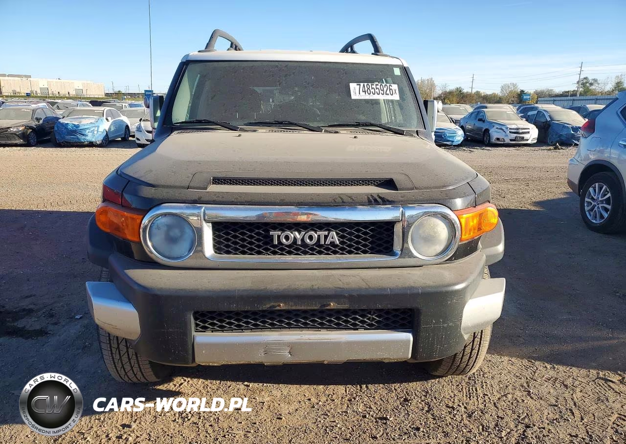 2007 Toyota Fj Cruiser Base VIN:JTEBU11F270082244 - 5