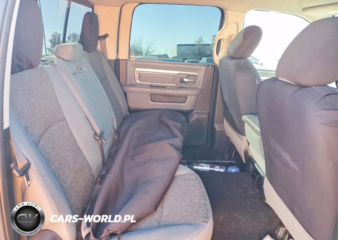 2019 Ram 1500 Classic Slt VIN:1C6RR6TT3KS642717 - 10