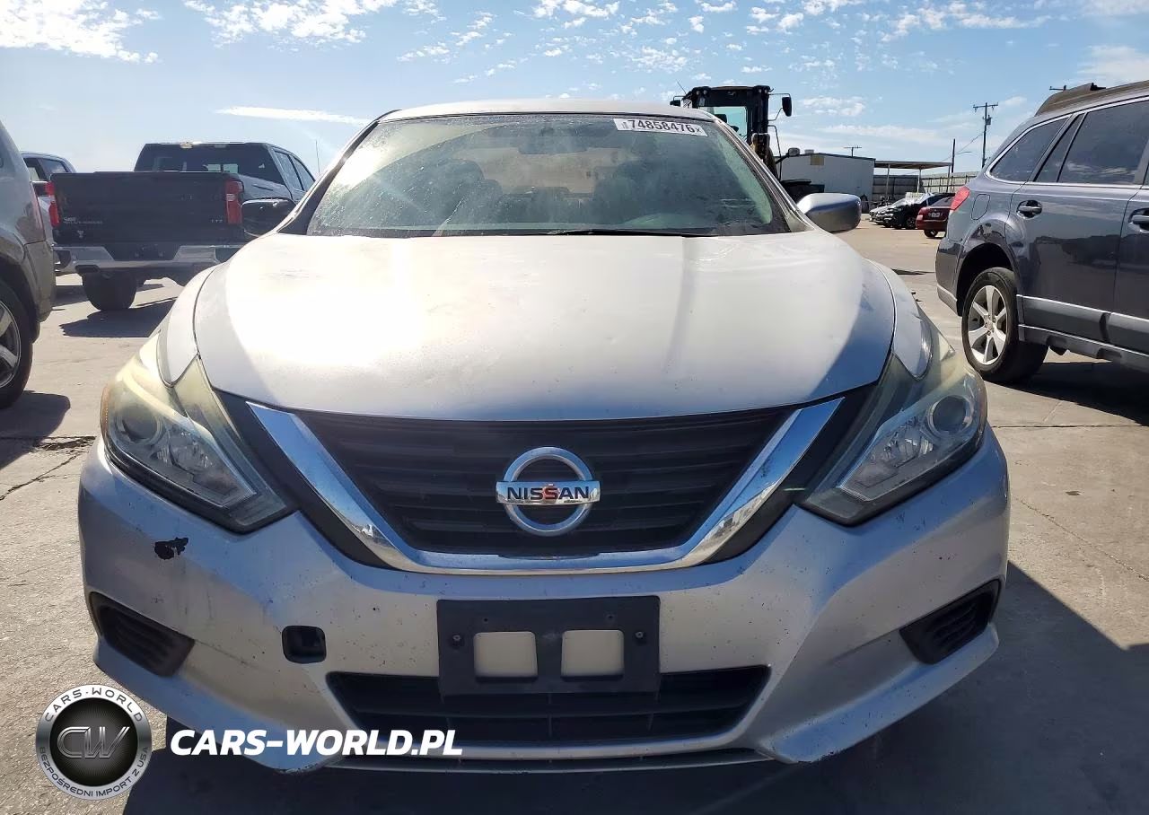 2017 Nissan Altima 2.5 S VIN:1N4AL3AP3HC234223 - 5