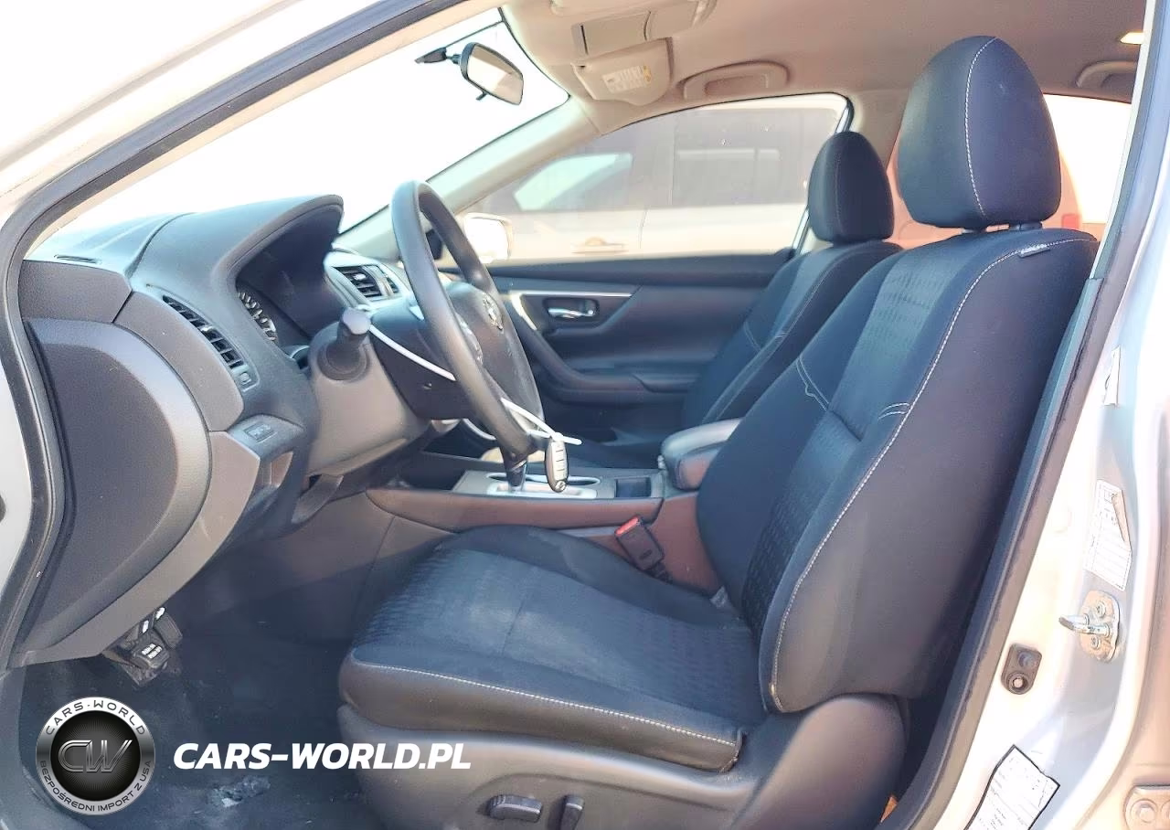 2017 Nissan Altima 2.5 S VIN:1N4AL3AP3HC234223 - 7