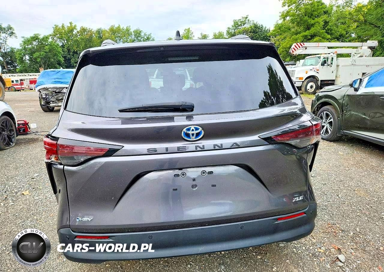 2025 Toyota Sienna Xle VIN:5TDYRKEC6SS242010 - 6