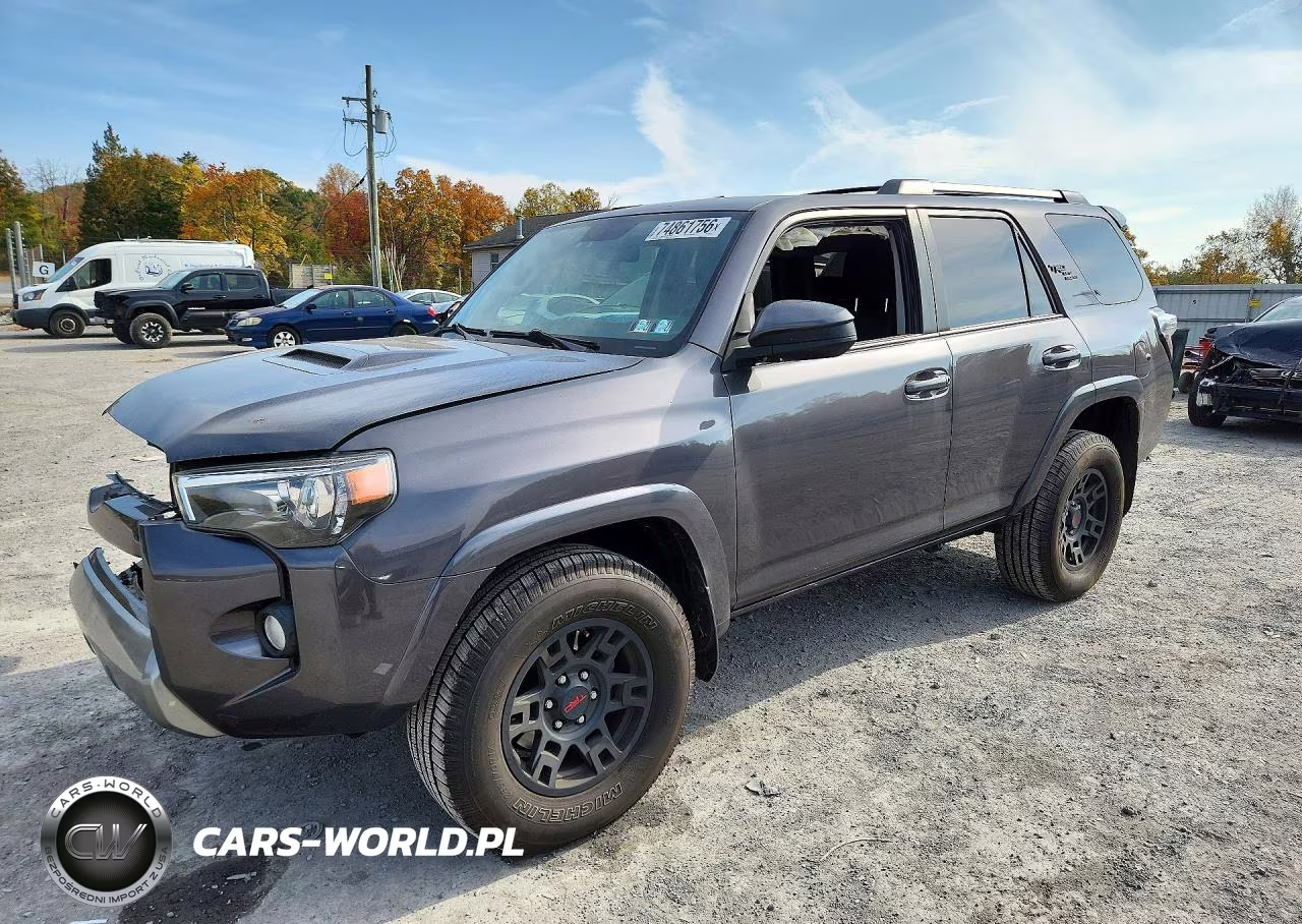 2018 Toyota 4Runner Trd Off-Road VIN:JTEBU5JR0J5568322 - 1
