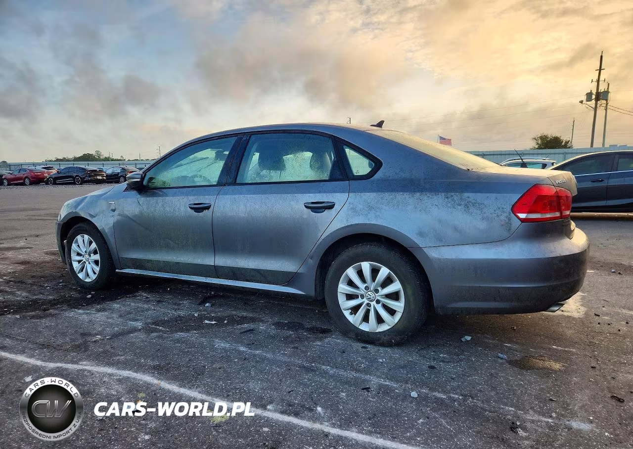 2013 Volkswagen Passat S VIN:1VWAH7A3XDC143702 - 2