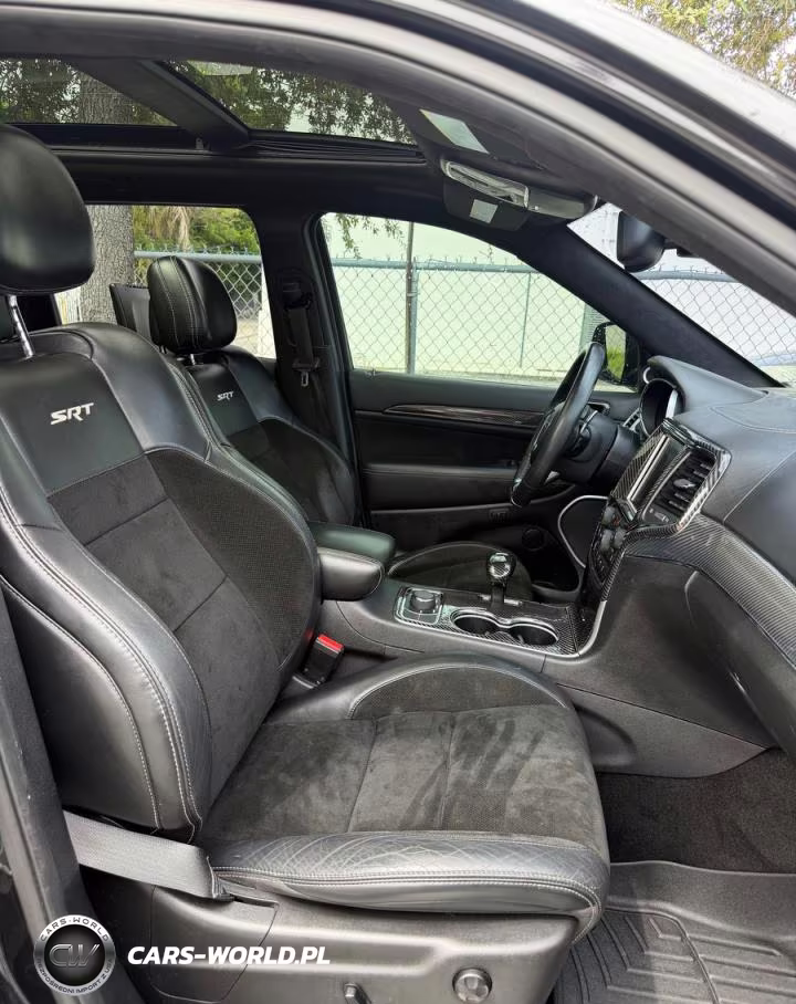 2014 Jeep Grand Cherokee Srt-8 VIN:1C4RJFDJ9EC555495 - 5