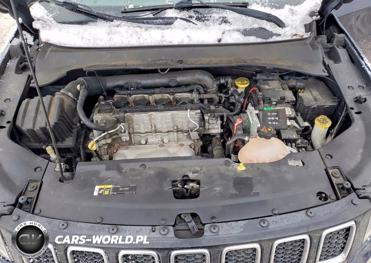 2018 Jeep Compass Latitude VIN:3C4NJCBB0JT194584 - 12