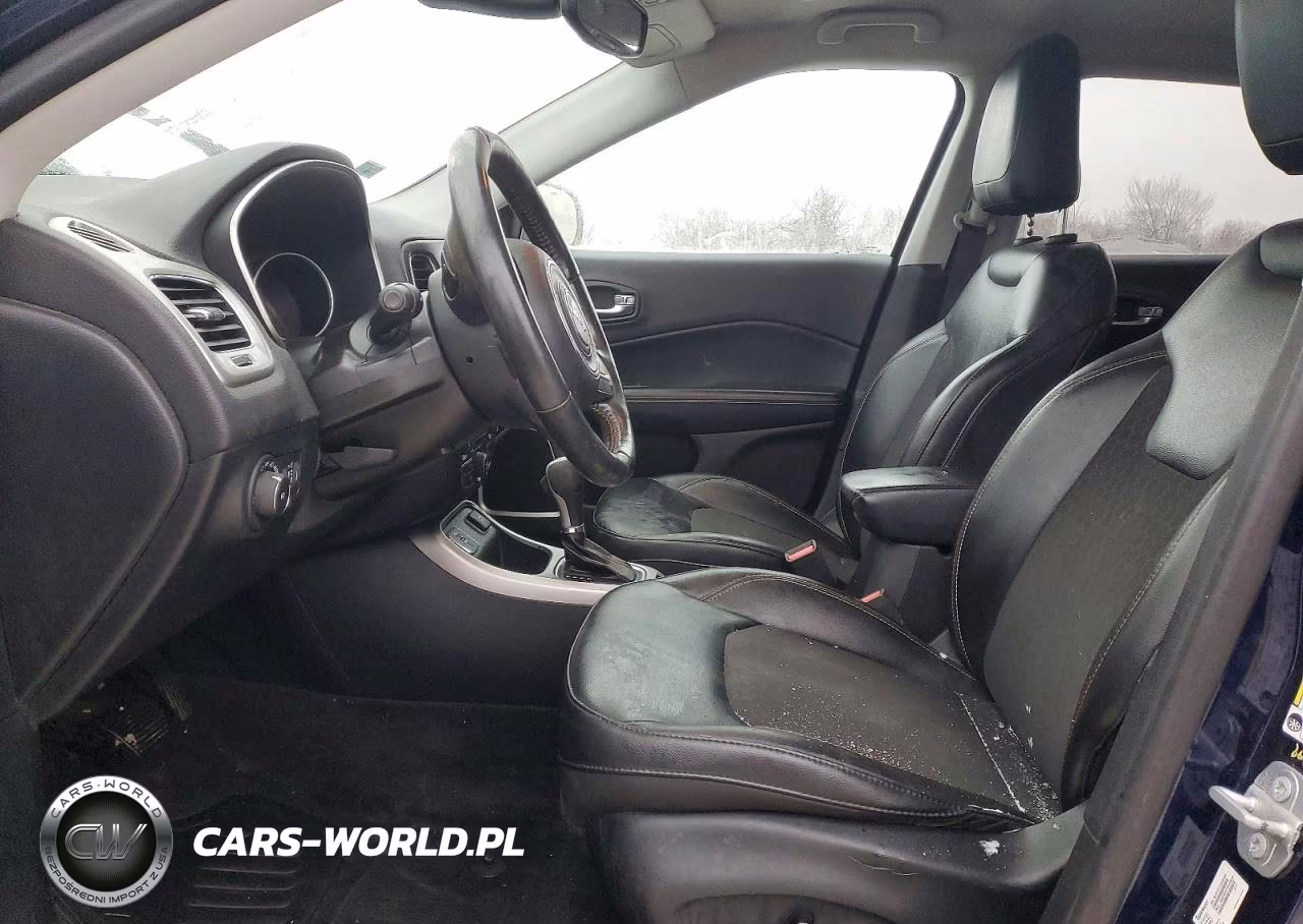 2018 Jeep Compass Latitude VIN:3C4NJCBB0JT194584 - 7