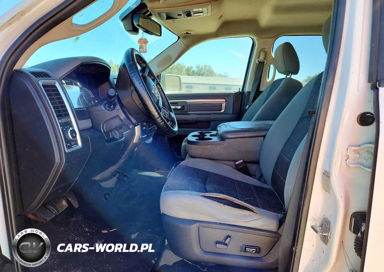 2019 Ram 1500 Classic Slt VIN:1C6RR6TT4KS584990 - 7