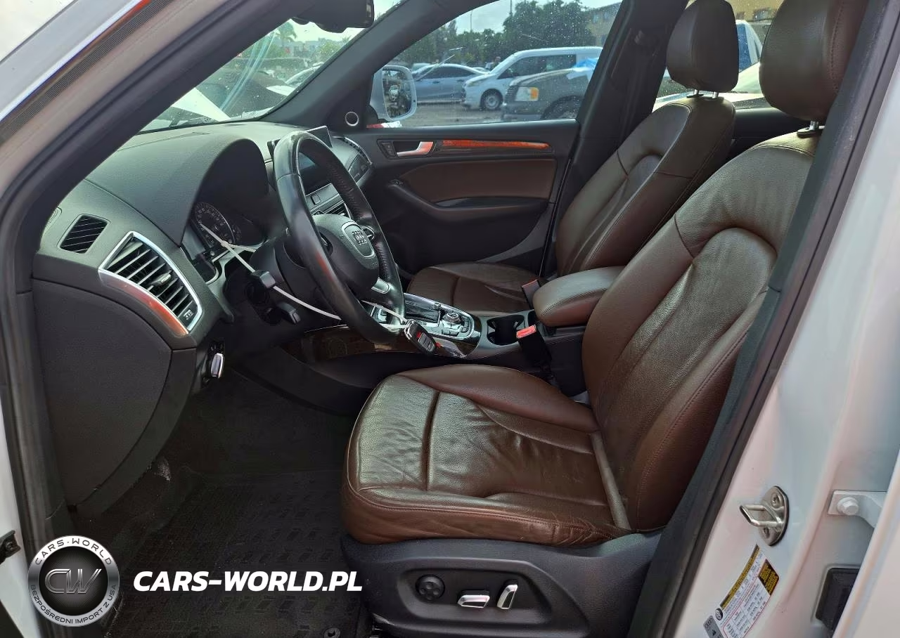 2014 Audi Q5 Premium Plus VIN:WA1LFAFP4EA085538 - 7