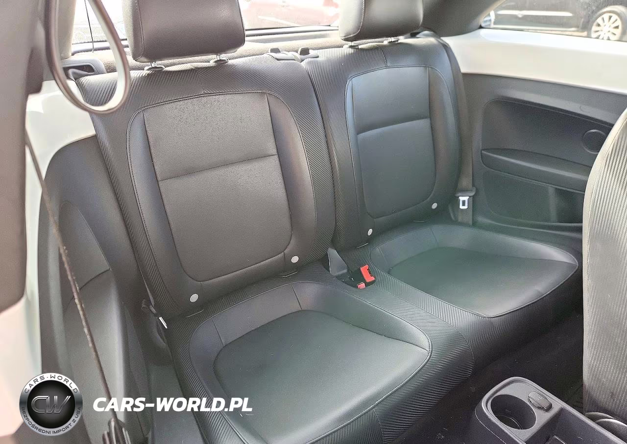 2012 Volkswagen Beetle VIN:3VWJP7AT8CM622541 - 10