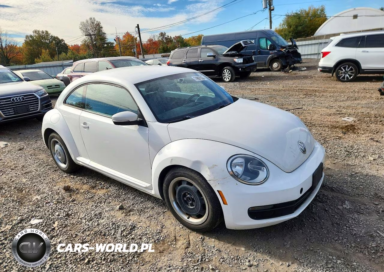 2012 Volkswagen Beetle VIN:3VWJP7AT8CM622541 - 4