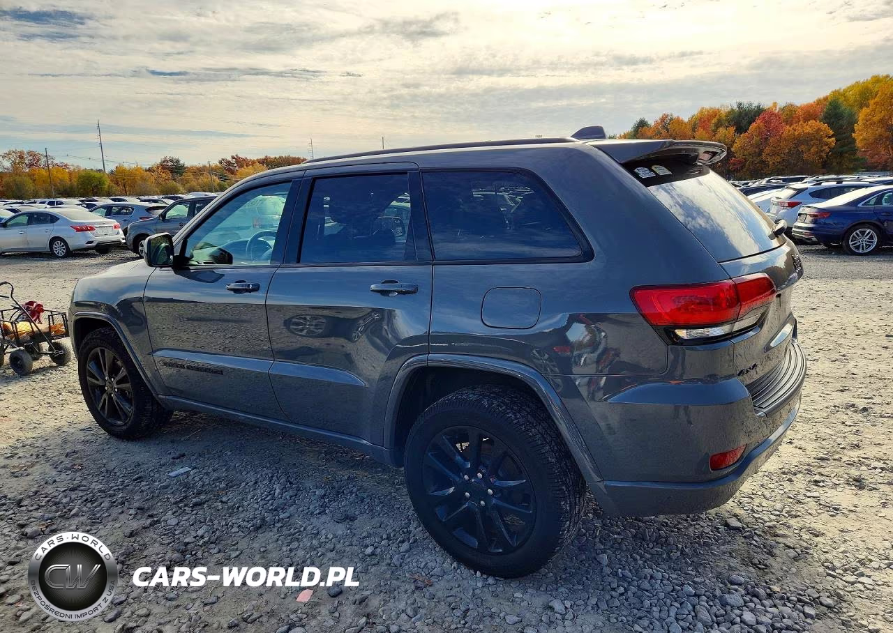 2020 Jeep Grand Cherokee Laredo VIN:1C4RJFAG7LC267240 - 2