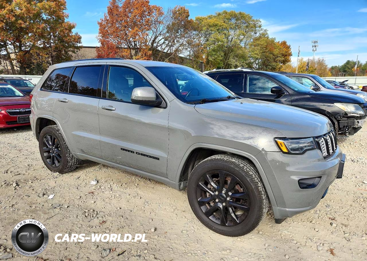 2020 Jeep Grand Cherokee Laredo VIN:1C4RJFAG7LC267240 - 4