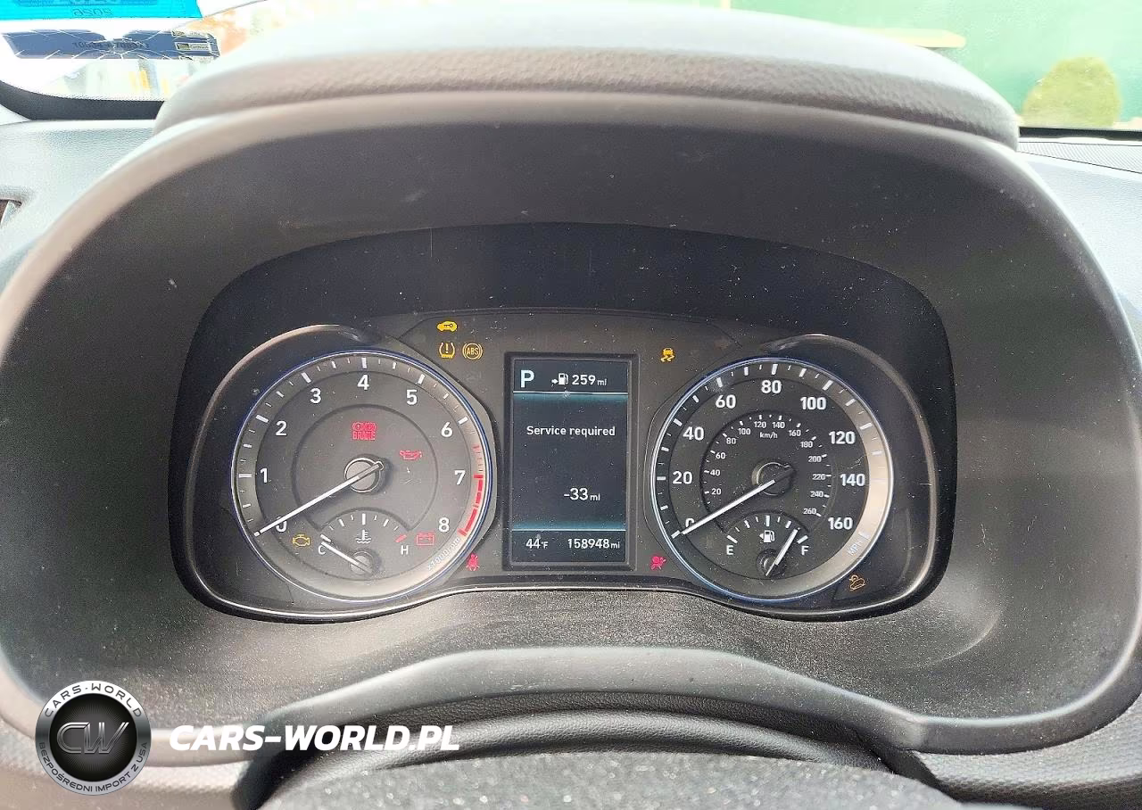 2018 Hyundai Kona Ultimate VIN:KM8K5CA53JU139468 - 9