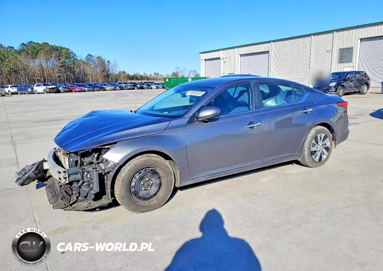 2022 Nissan Altima S