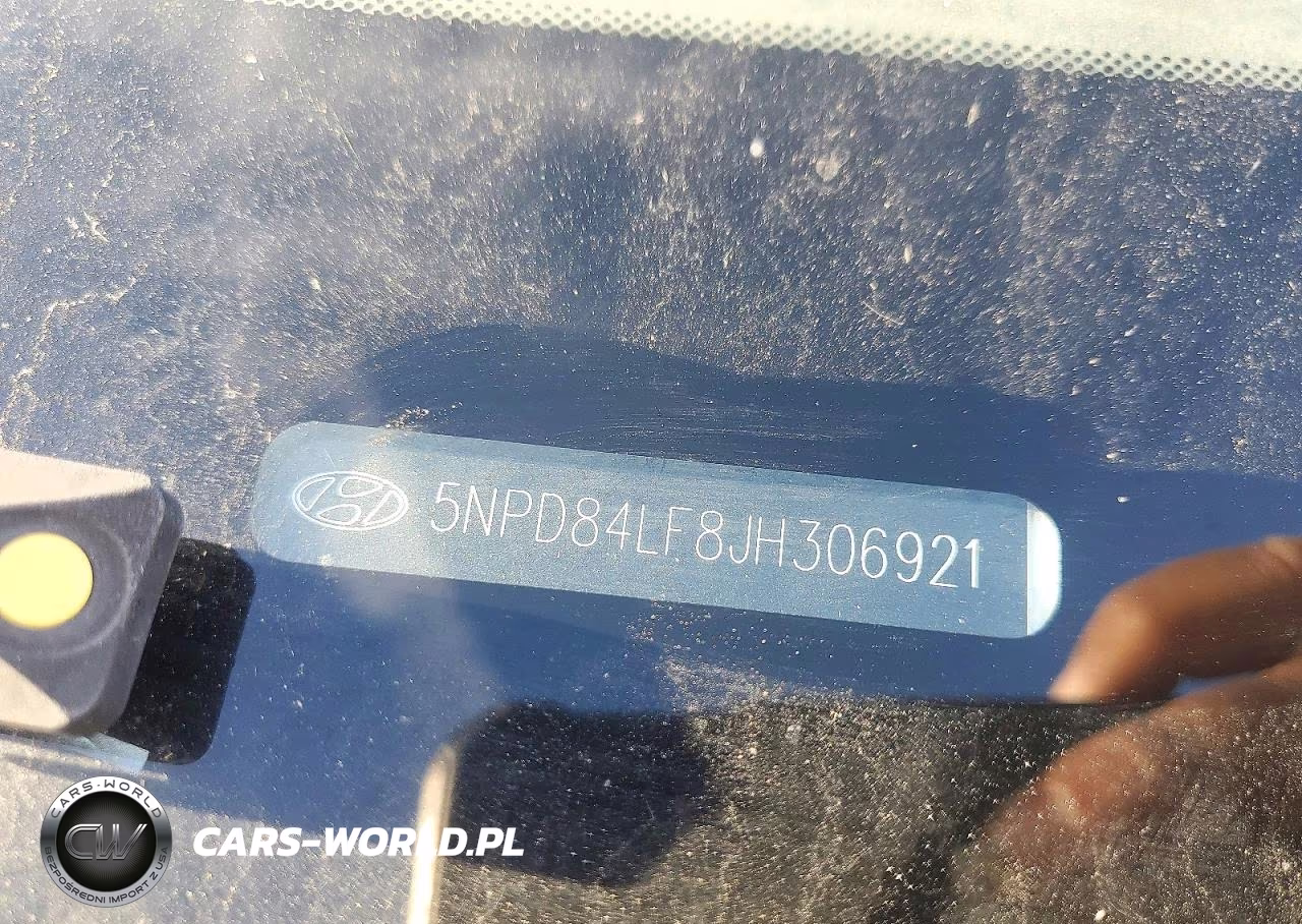 2018 Hyundai Elantra Value Edition VIN:5NPD84LF8JH306921 - 12