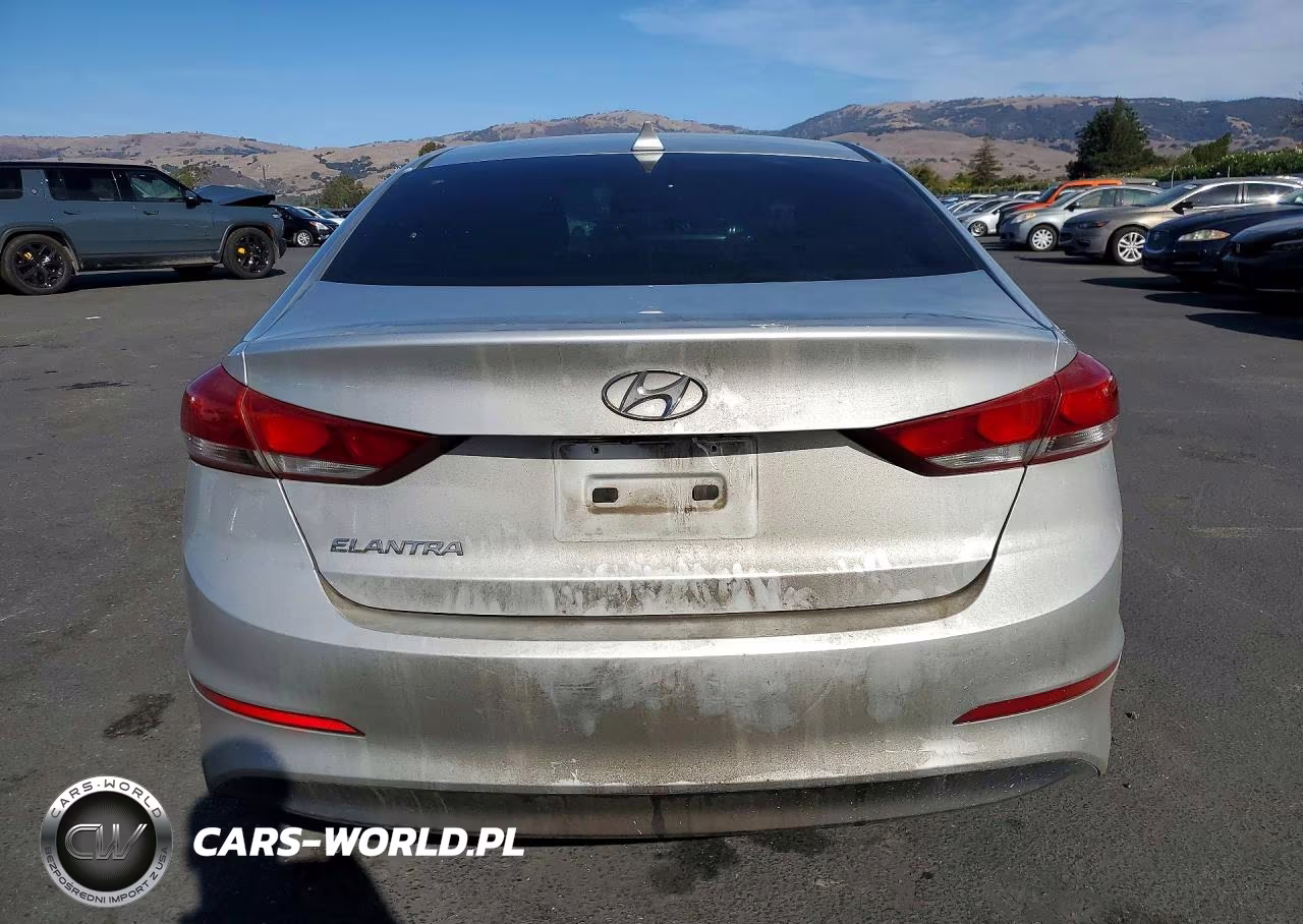 2018 Hyundai Elantra Value Edition VIN:5NPD84LF8JH306921 - 6