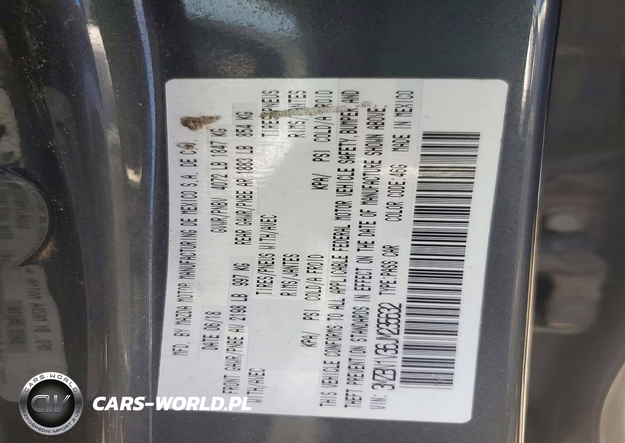 2018 Mazda 3 Touring VIN:3MZBN1V36JM235632 - 12